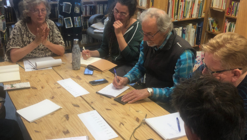 photo du marché aux bouquins organisé par la bouquinerie de Bagnères-de-Bigorre en 2012